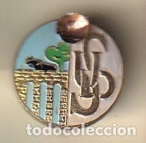 Collectionnisme sportif: ANTIGUA INSIGNIA IMPERDIBLE DEL CLUB DE FUTBOL SALAMANCA (sin el brillante) (FOOTBALL)