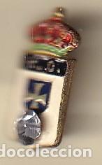 Collectionnisme sportif: ANTIGUA INSIGNIA IMPERDIBLE DEL CLUB DE FUTBOL OVIEDO (FOOTBALL)