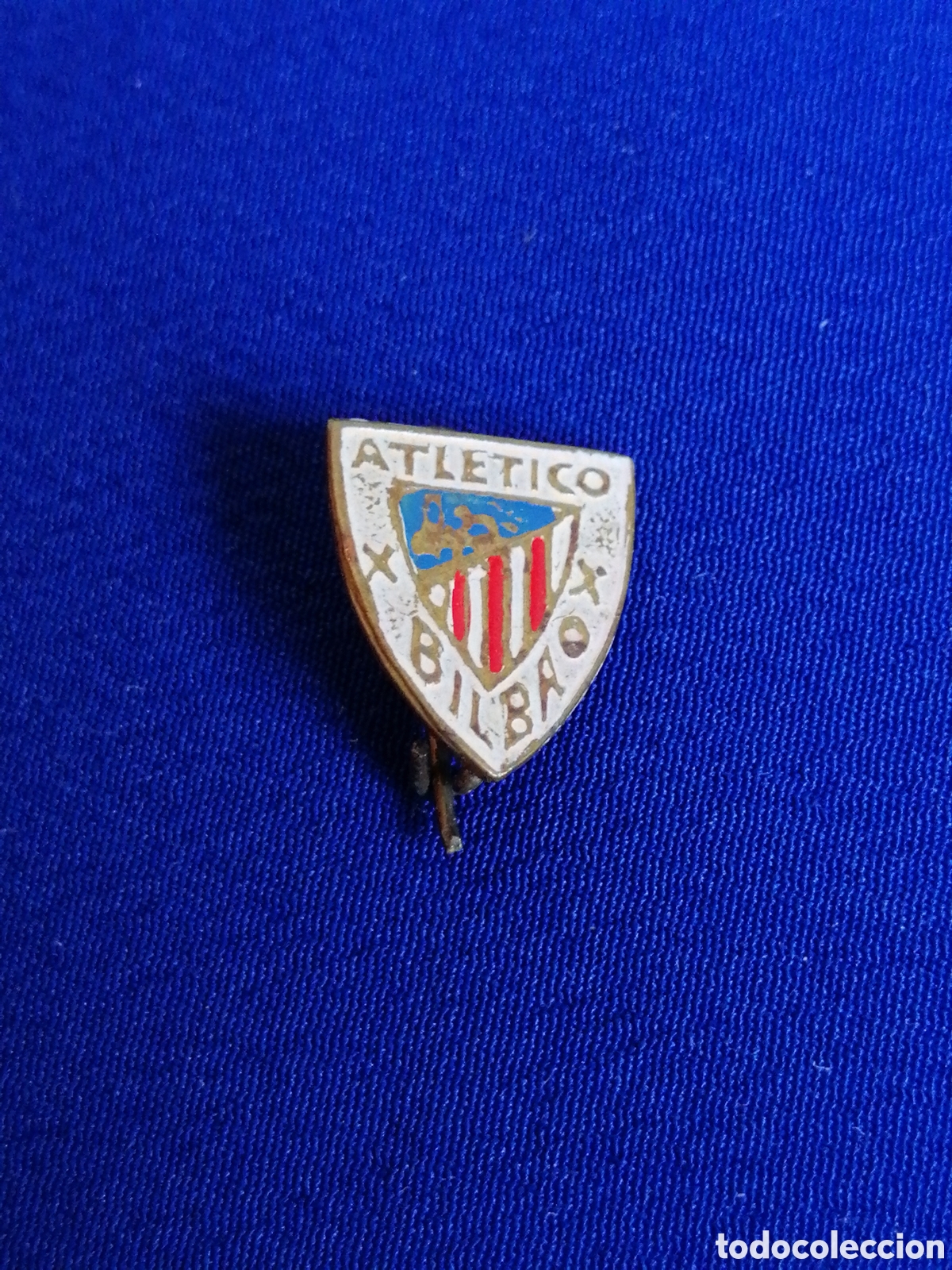 Coleccionismo deportivo: ATL&Eacute;TICO DE BILBAO INSIGNIA DE ALFILER ANTIGUA