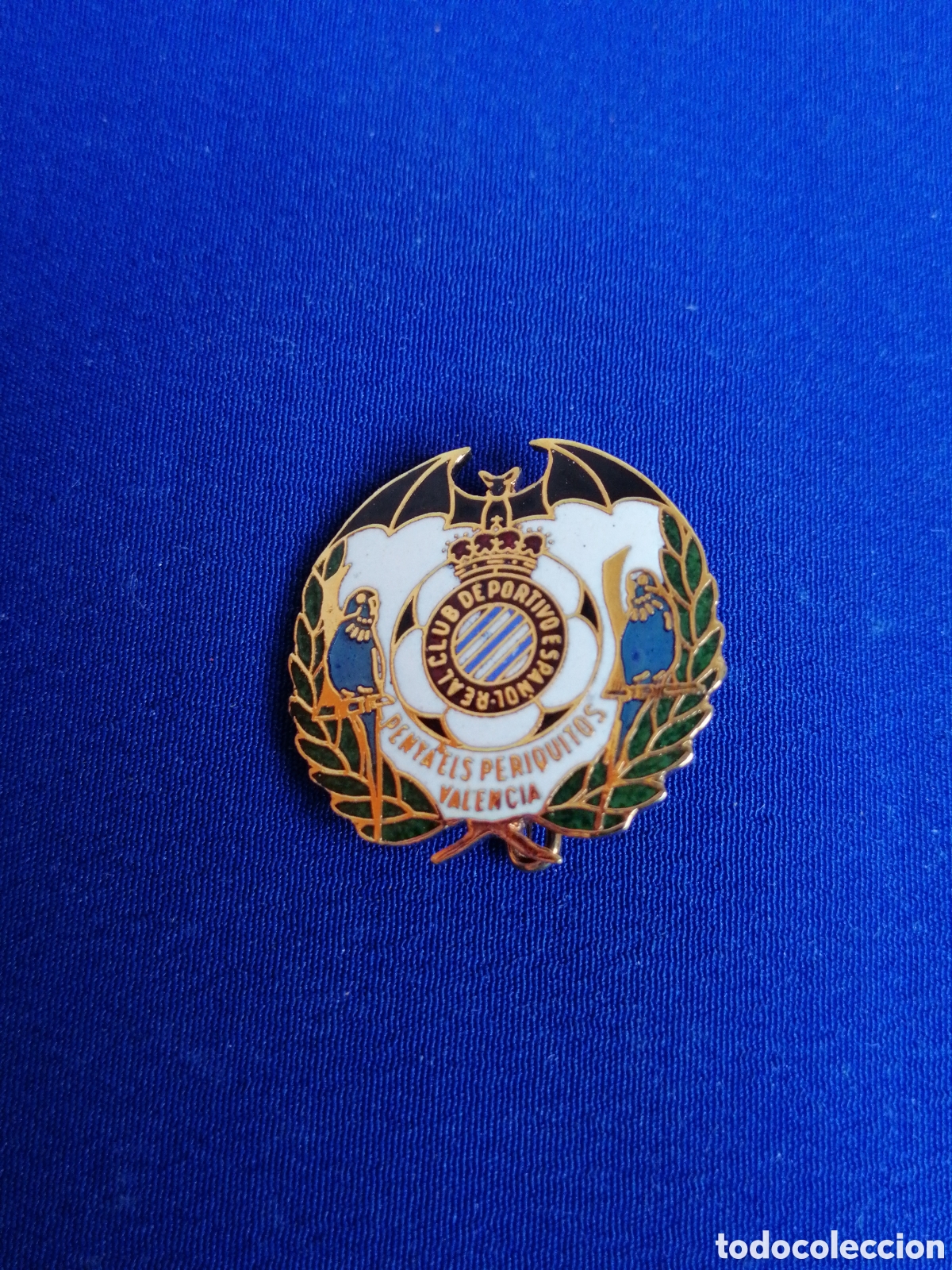 Coleccionismo deportivo: REAL CLUB ESPA&Ntilde;OL PENYES PERIQUITOS (VALENCIA) INSIGNIA DE ALFILER ANTIGUA