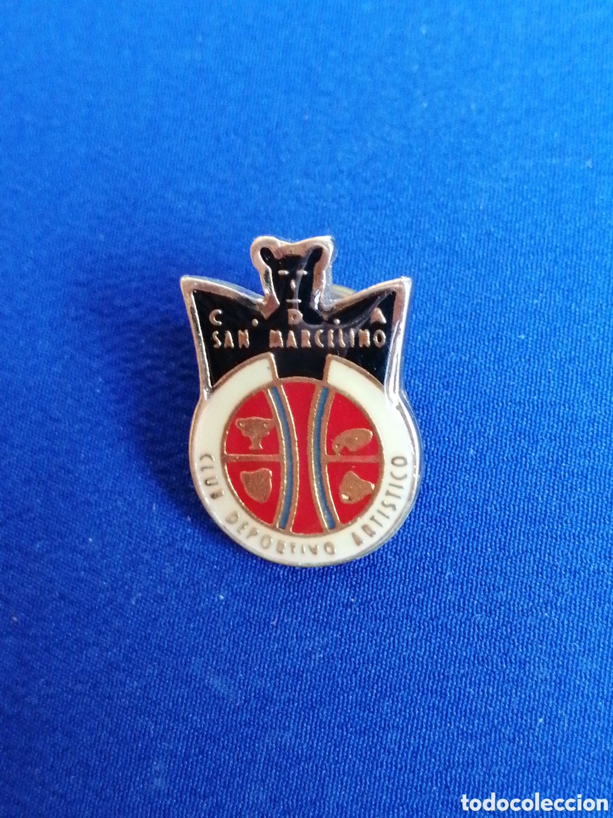 Coleccionismo deportivo: CLUB DEPORTIVO ART&Iacute;STICO SAN MARCELINO CLUB DE F&Uacute;TBOL PIN