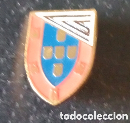Coleccionismo deportivo: PIN F&Uacute;TBOL CEUTA SPORT