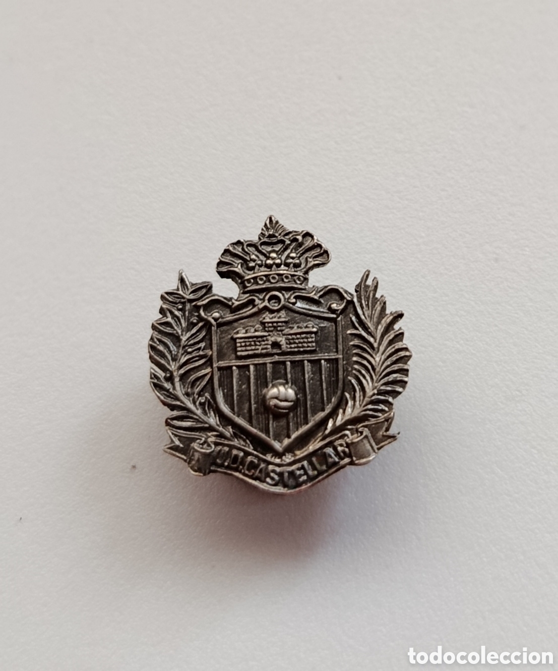 Coleccionismo deportivo: ANTIGUA INSIGNIA / PIN DE EQUIPO DE F&Uacute;TBOL - U.E. CASTELLAR unio esportiva Castellar BARCELONA