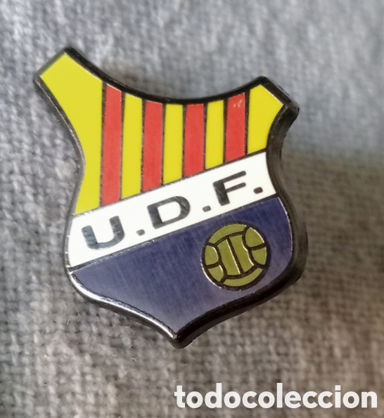 Coleccionismo deportivo: PIN F&Uacute;TBOL U D.FIGUERAS