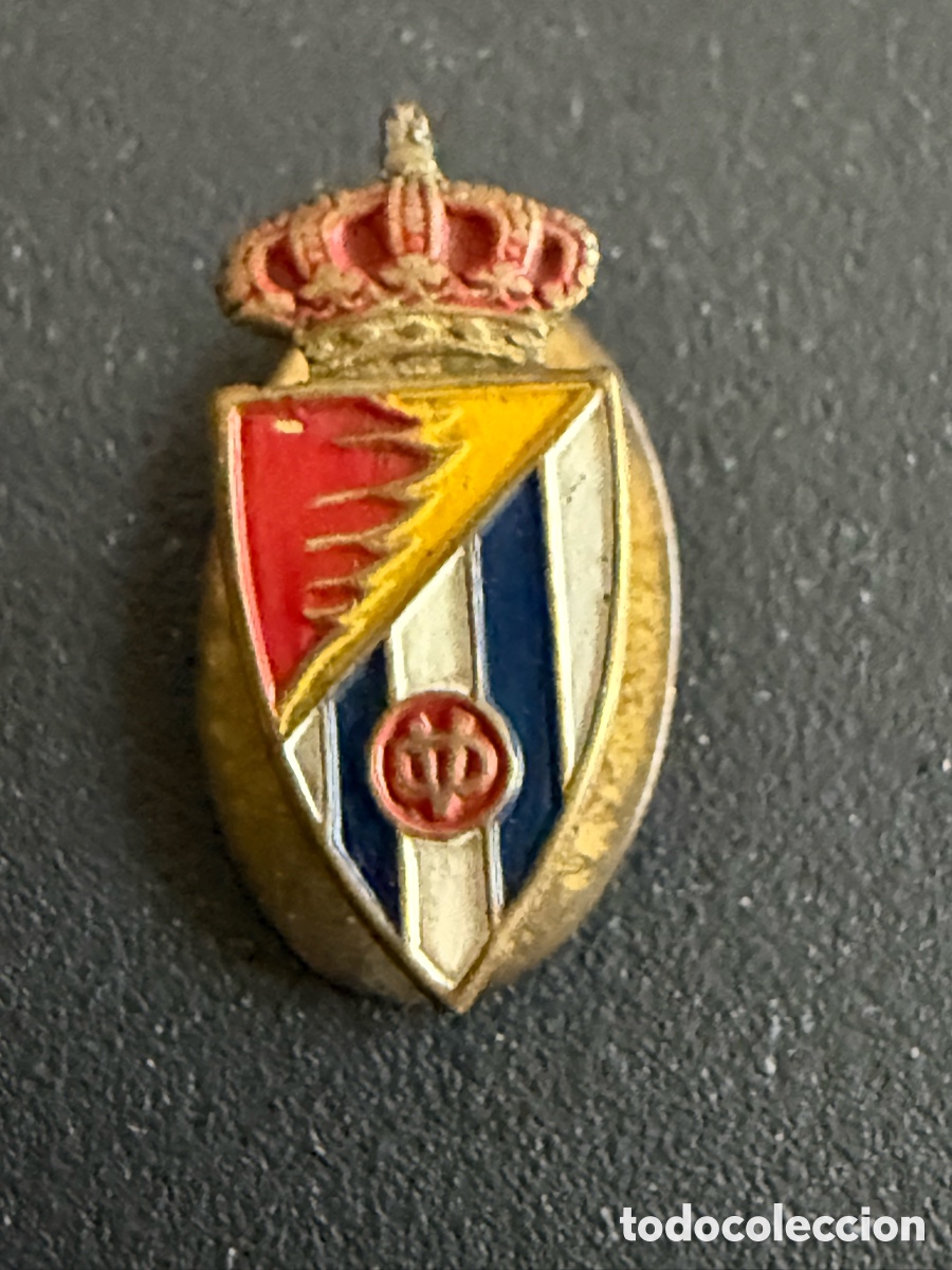Coleccionismo deportivo: Insignia de Ojal. REAL VALLADOLID. a&ntilde;os 40-50