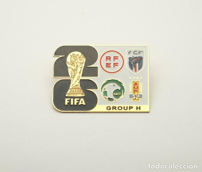 Coleccionismo deportivo: Metal badge football 2026 FIFA World Cup group H - Spain, Cape Verde, Uruguay, Saudi Arabia.