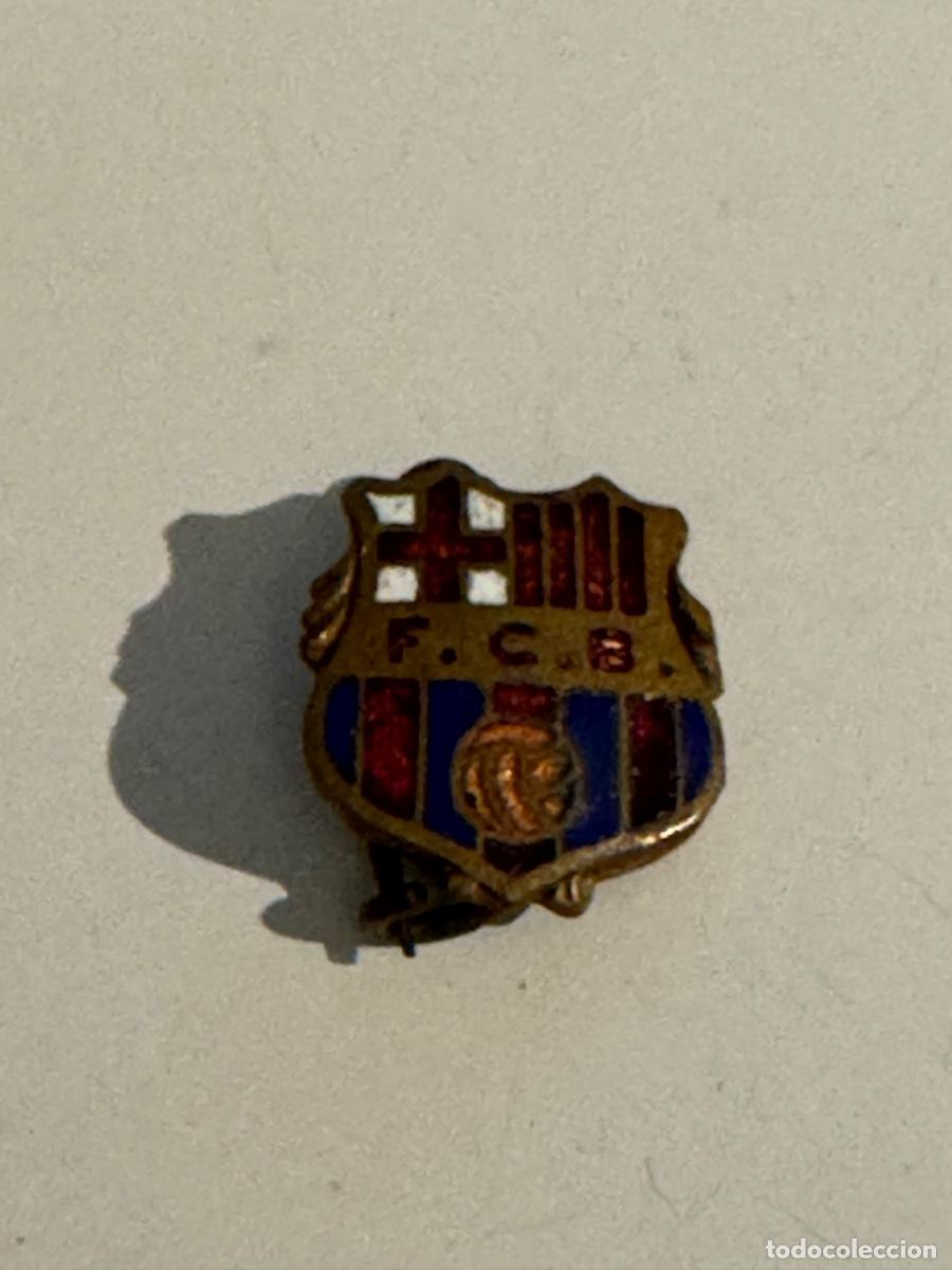 Coleccionismo deportivo: FUTBOL INSIGNIA AGUJA / PIN DEPORTIVO ESMALTADO -ORIGINAL A&Ntilde;OS 50/60/70 (G)