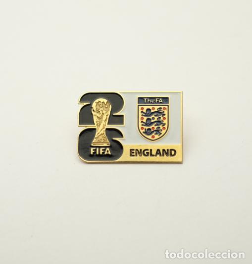 Coleccionismo deportivo: Metal badge football 2026 FIFA World Cup - England national team.