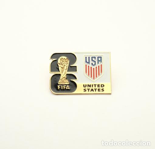 Coleccionismo deportivo: Metal badge football 2026 FIFA World Cup - USA national team.