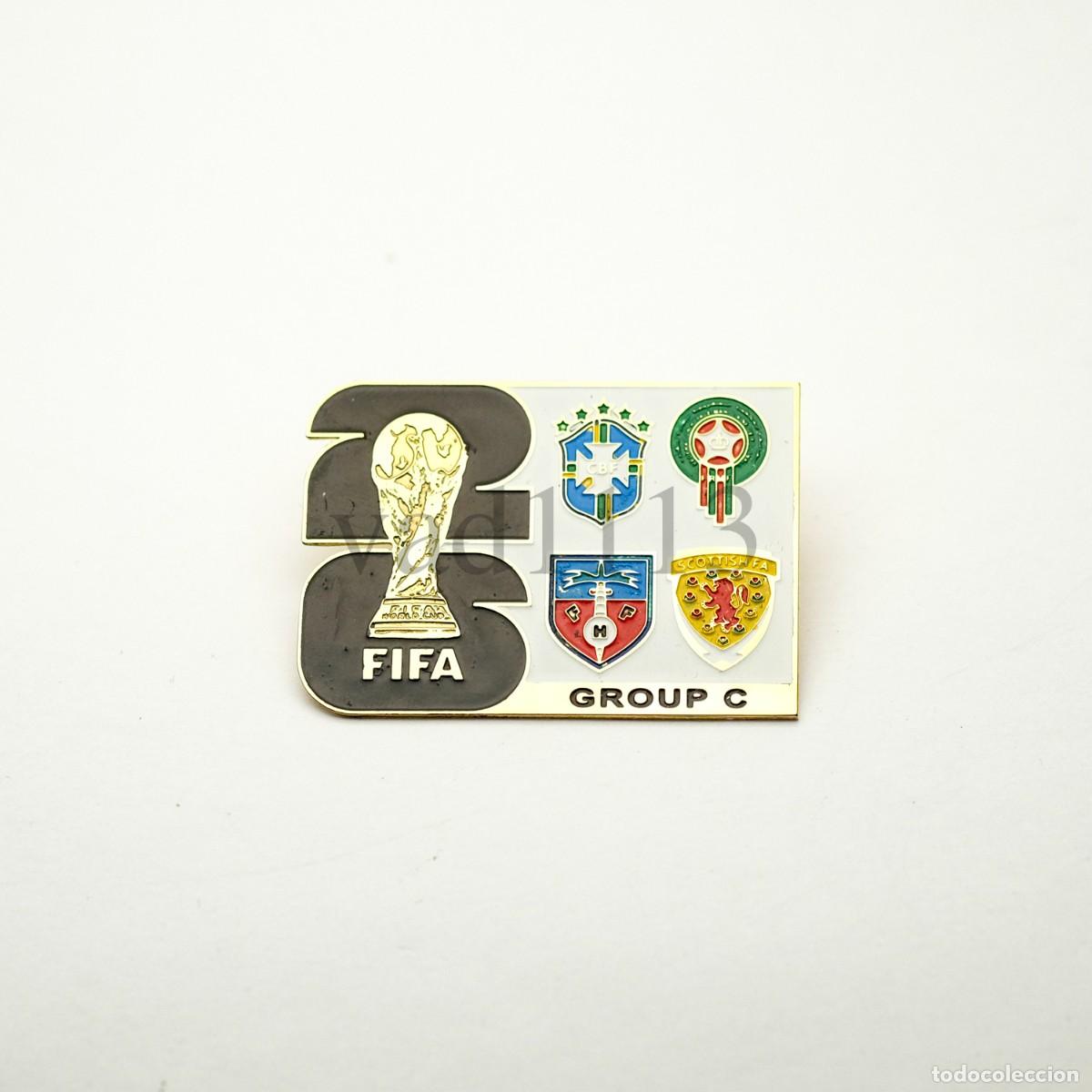 Coleccionismo deportivo: Metal badge football 2026 FIFA World Cup group C: Brazil, Morocco, Scotland, Haiti.