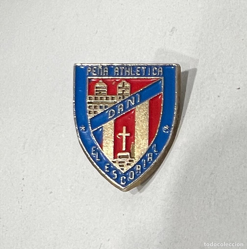 Coleccionismo deportivo: PIN PE&Ntilde;A DEL ATHLETIC CLUB DE BILBAO. DANI. EL ESCORIAL