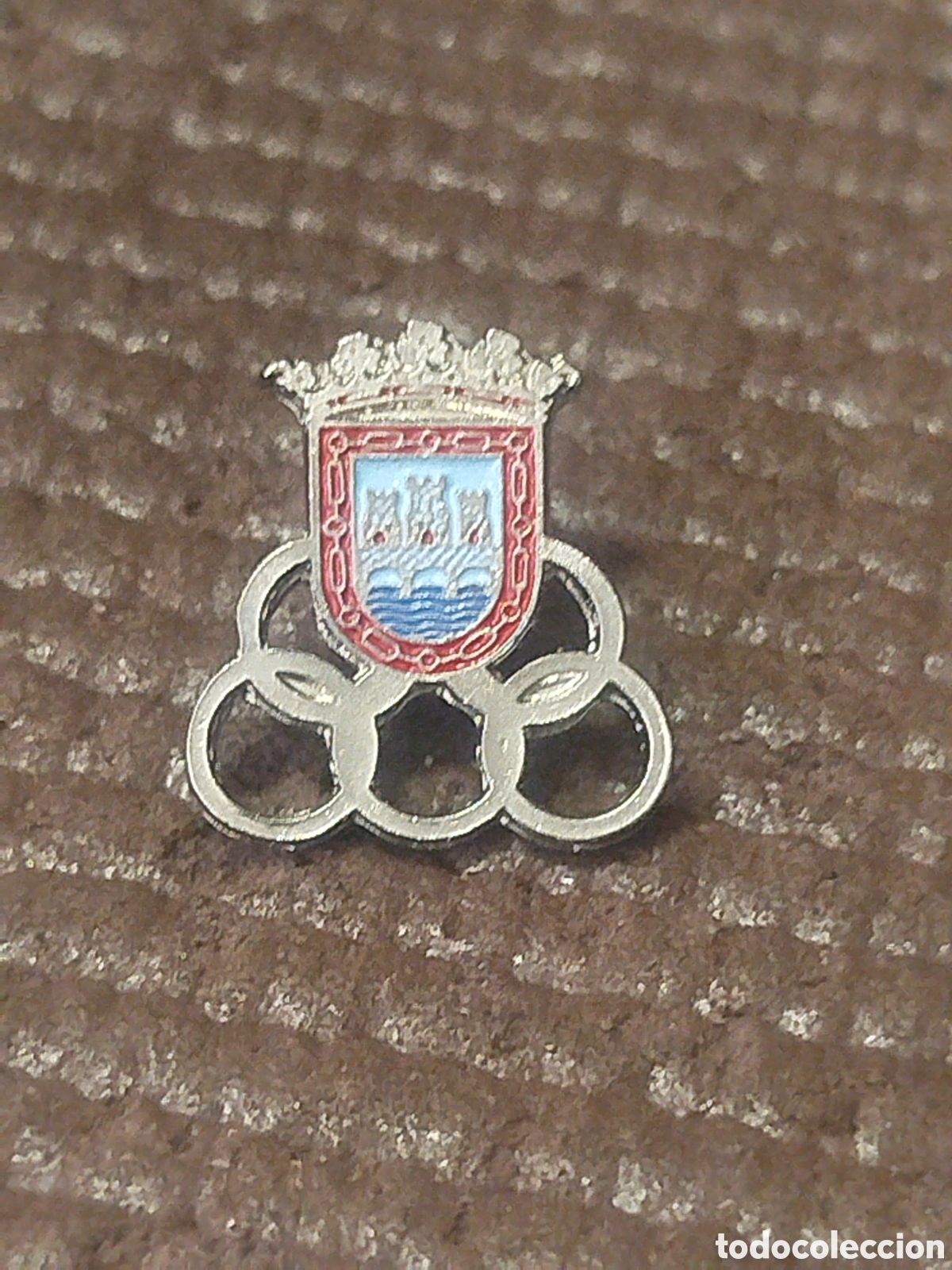 Coleccionismo deportivo: PINS DE FUTBOL FRONTON S D R.TUDELA NAVARRA