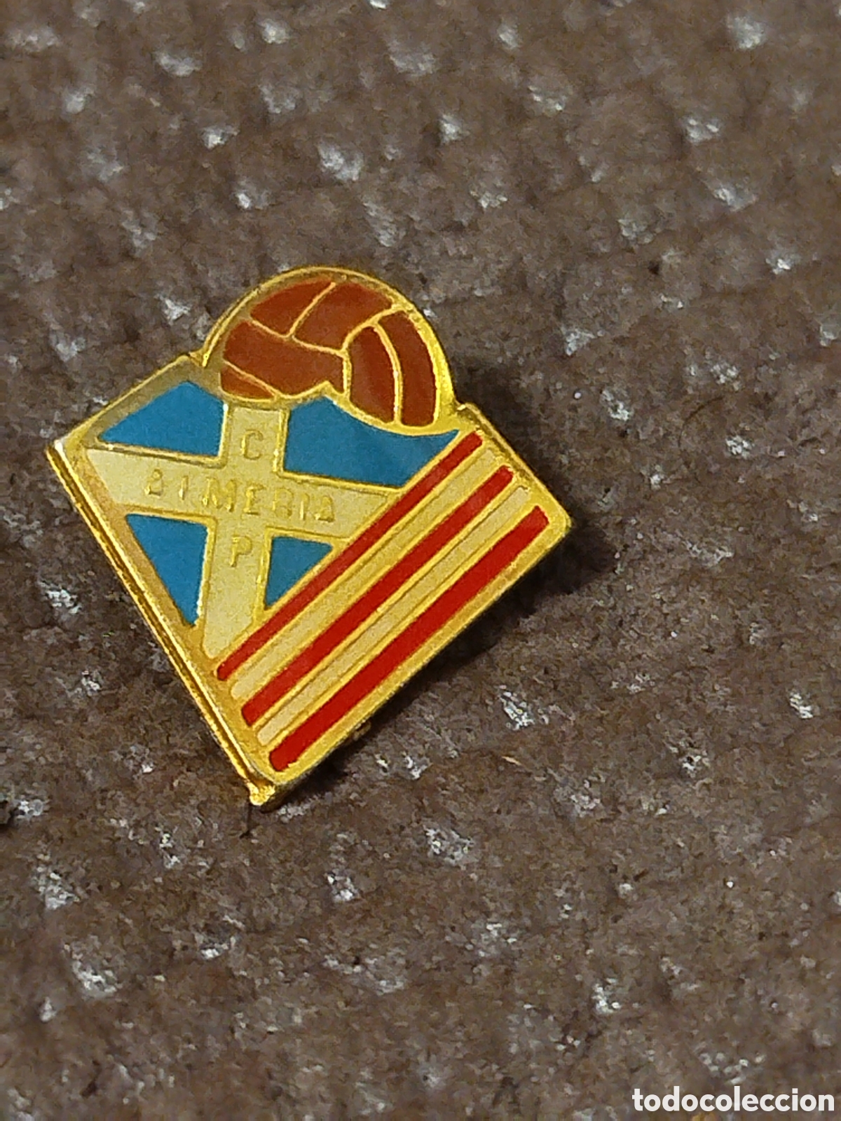 Sammelleidenschaft Sport: PINS DE FUTBOL OFICIAL CP ALMER&Iacute;A