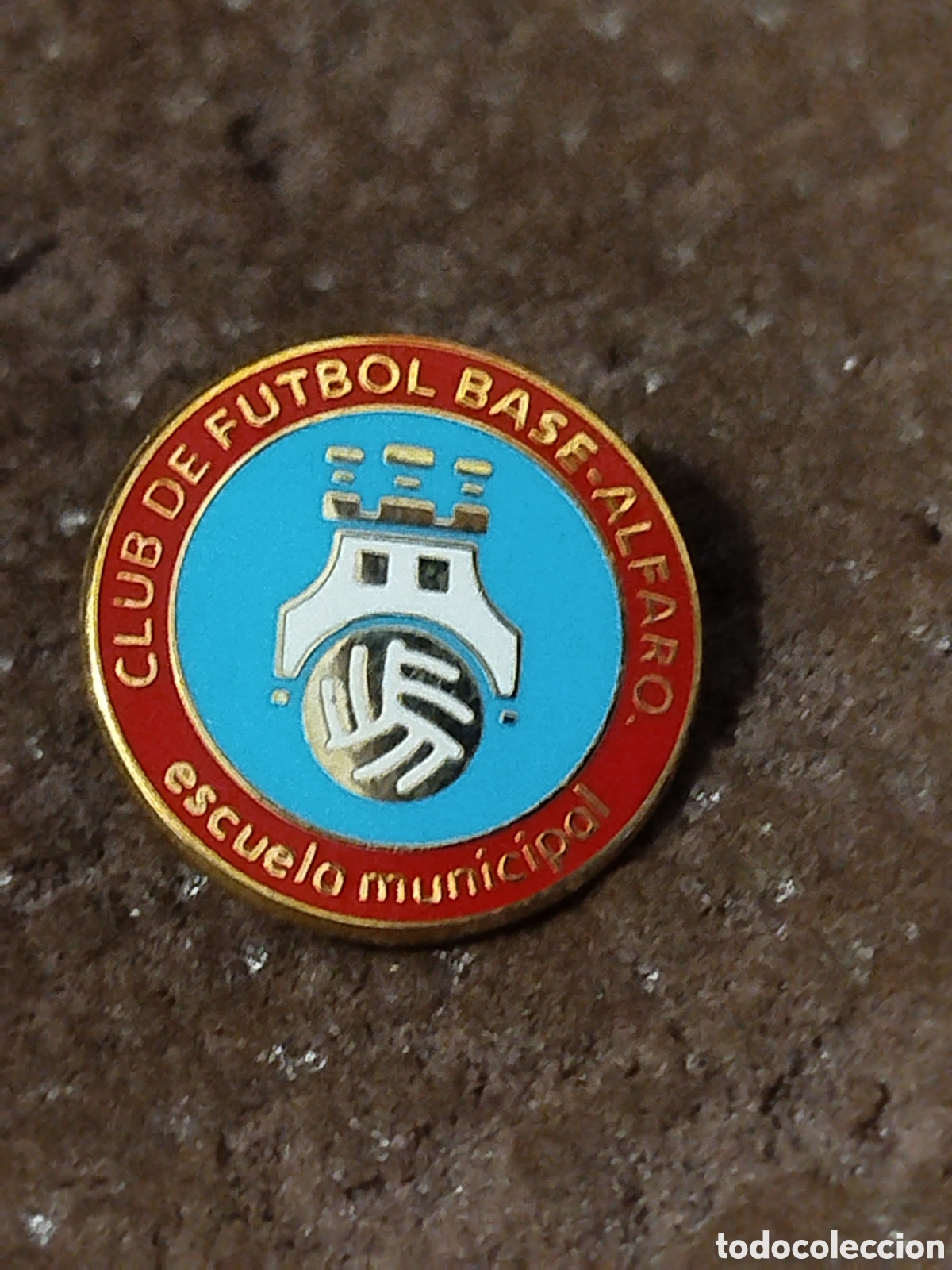 Sammelleidenschaft Sport: PINS DE FUTBOL CF BASE ALFARO ESCUELA MUNICIPAL.LA RIOJA