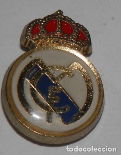 Coleccionismo deportivo: PIN'S DEL REAL MADRID