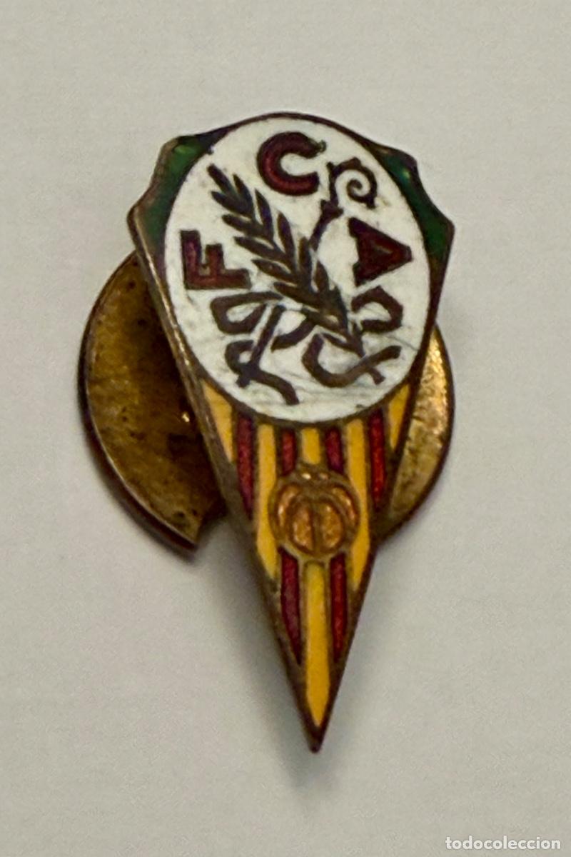 Coleccionismo deportivo: MUY ANTIGUA INSIGNIA FUTBOL CLUB ARGENTONA (BARCELONA) - FUNDADO A&Ntilde;O 1923