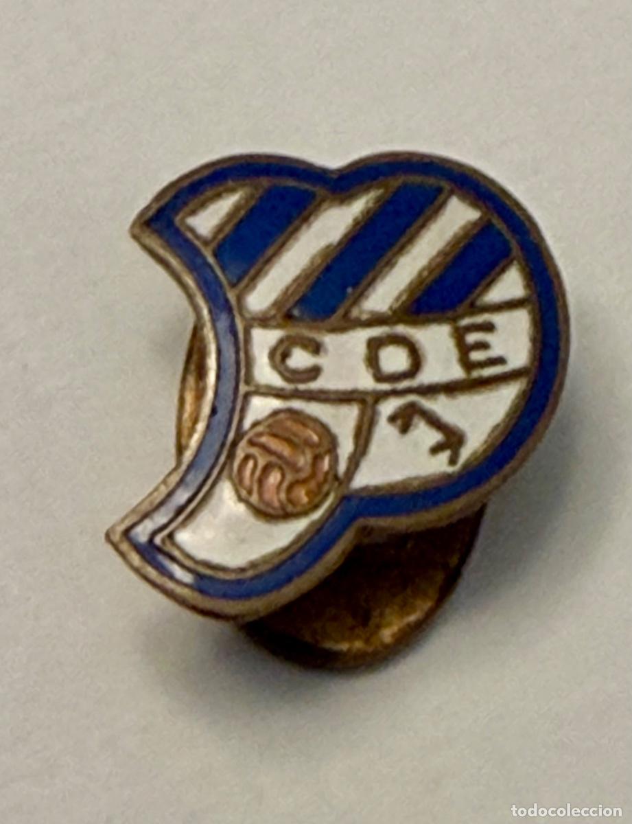Coleccionismo deportivo: MUY ANTIGUA INSIGNIA ESMALTADA FUTBOL CLUB DEPORTIVO EUROPA (BARCELONA)