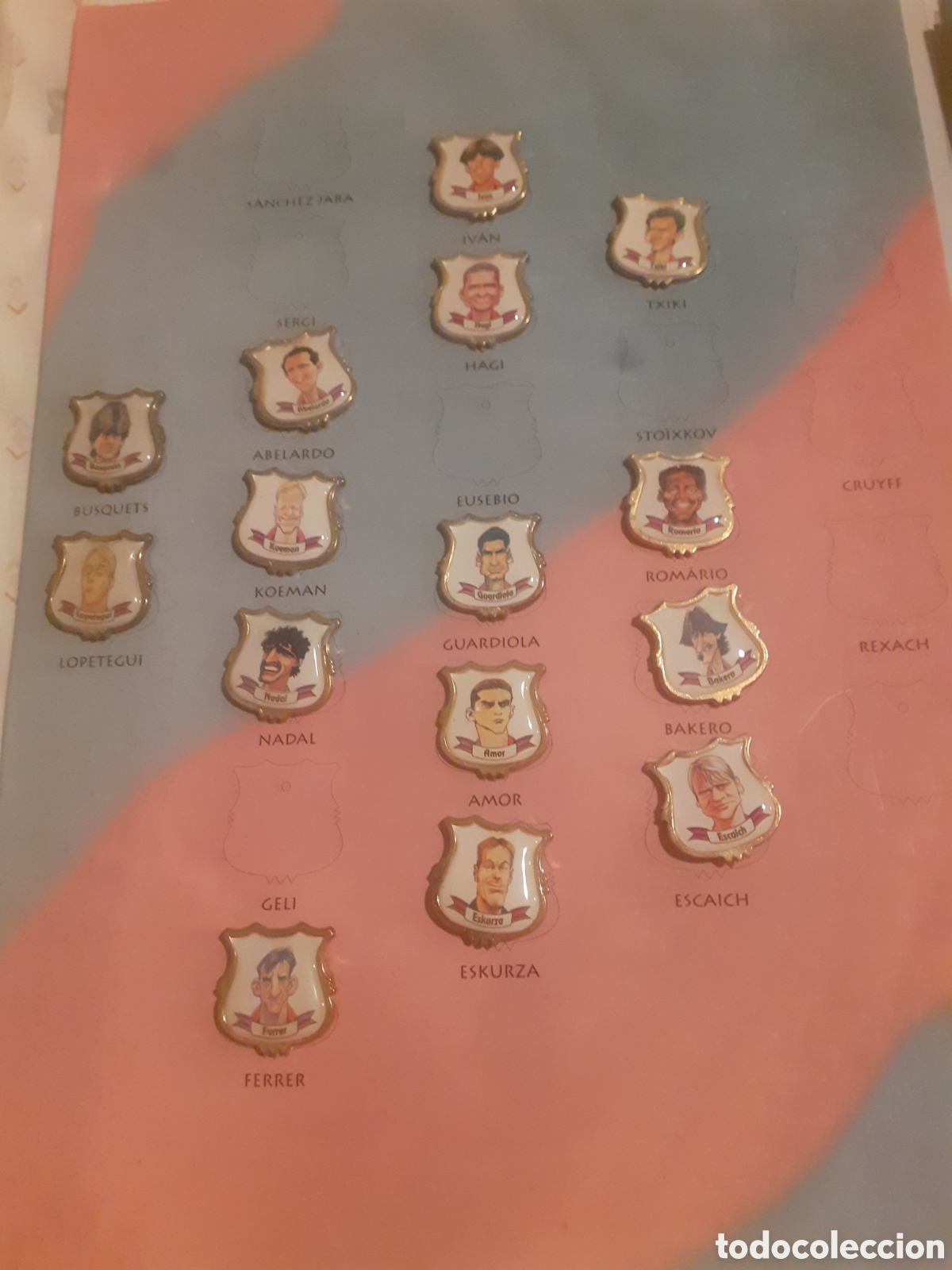 Collezionismo sportivo: ALBUM LOS PINS DE LAS CARICATURAS. MUNDO DEPORTIVO. FC BARCELONA. 94 - 95. INCOMPLETO. 14 PINS DE 22