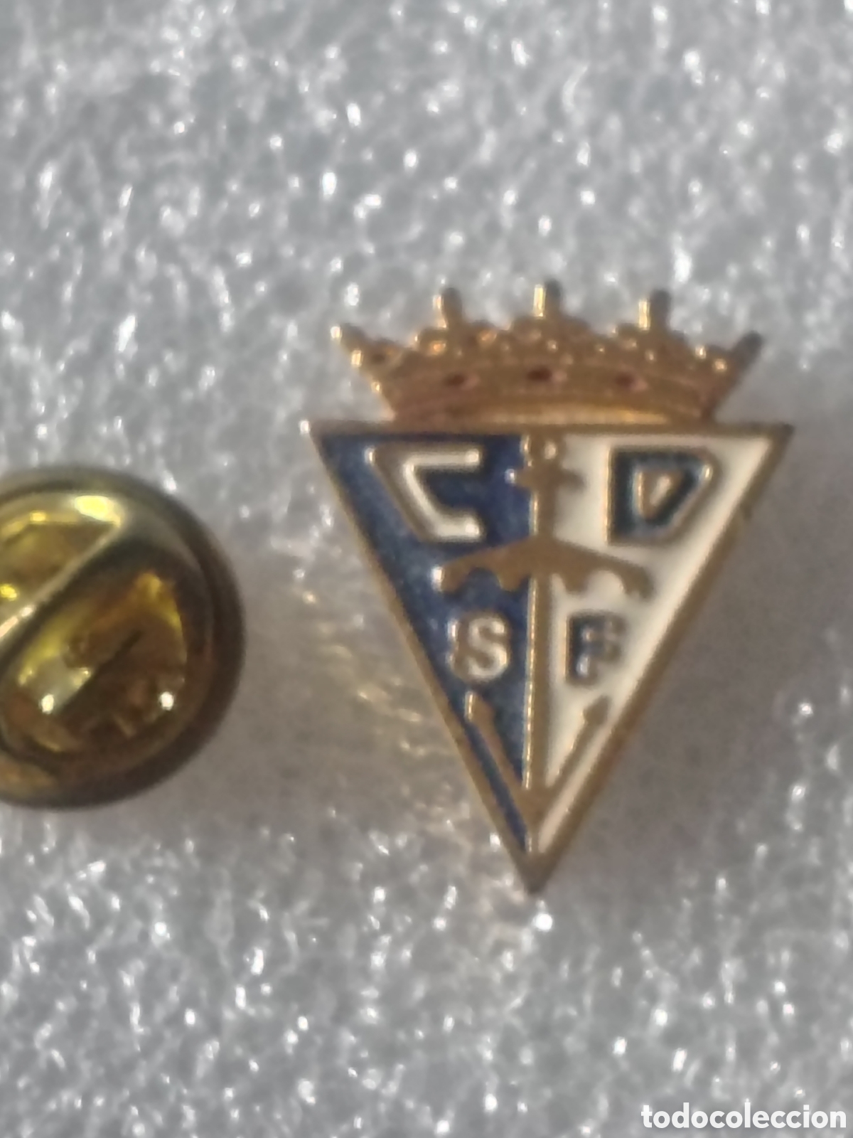 Coleccionismo deportivo: PIN F&Uacute;TBOL, CLUB DEPORTIVO SAN FERNANDO, C&Aacute;DIZ