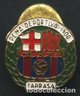 Coleccionismo deportivo: INSIGNIA, PIN ANTIGUO, C. F. BARCELONA, PE&Ntilde;A DEPORTIVA TARRASA, C.F.B.