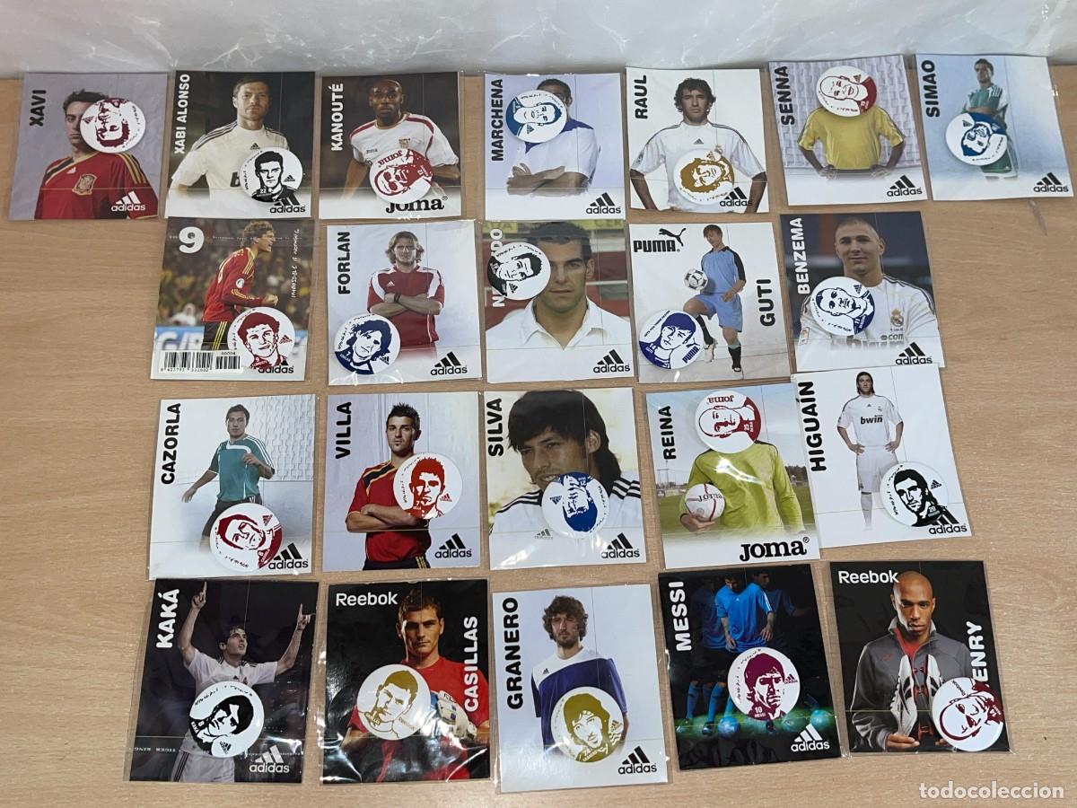 Coleccionismo deportivo: Adidas Lote 22 Chapas Messi Henry Ra&uacute;l Guti Xavi Benzema Forlan Kanout&eacute; Villa Kak&aacute; Senna Cazorla