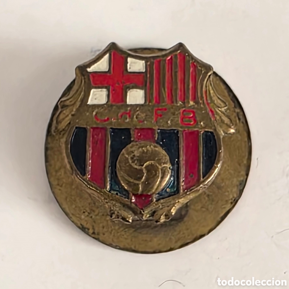 Coleccionismo deportivo: Insignia ojal Club de F&uacute;tbol Barcelona CFB FCB - Bar&ccedil;a Cul&eacute; Balompi&eacute; Catal&aacute;n Bal&oacute;n Relieve