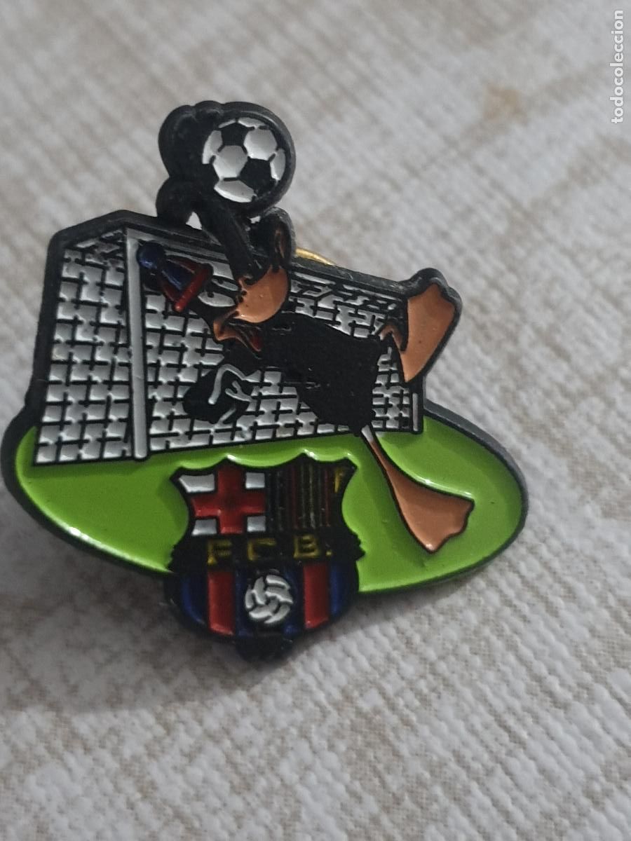 Coleccionismo deportivo: F.C.B., PINS, DE COLECCION DE LOS 80-90