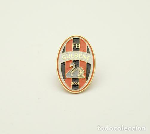 Coleccionismo deportivo: Badge Pin: UEFA - European football clubs Latvia - &rdquo; FB Gulbene &rdquo;.