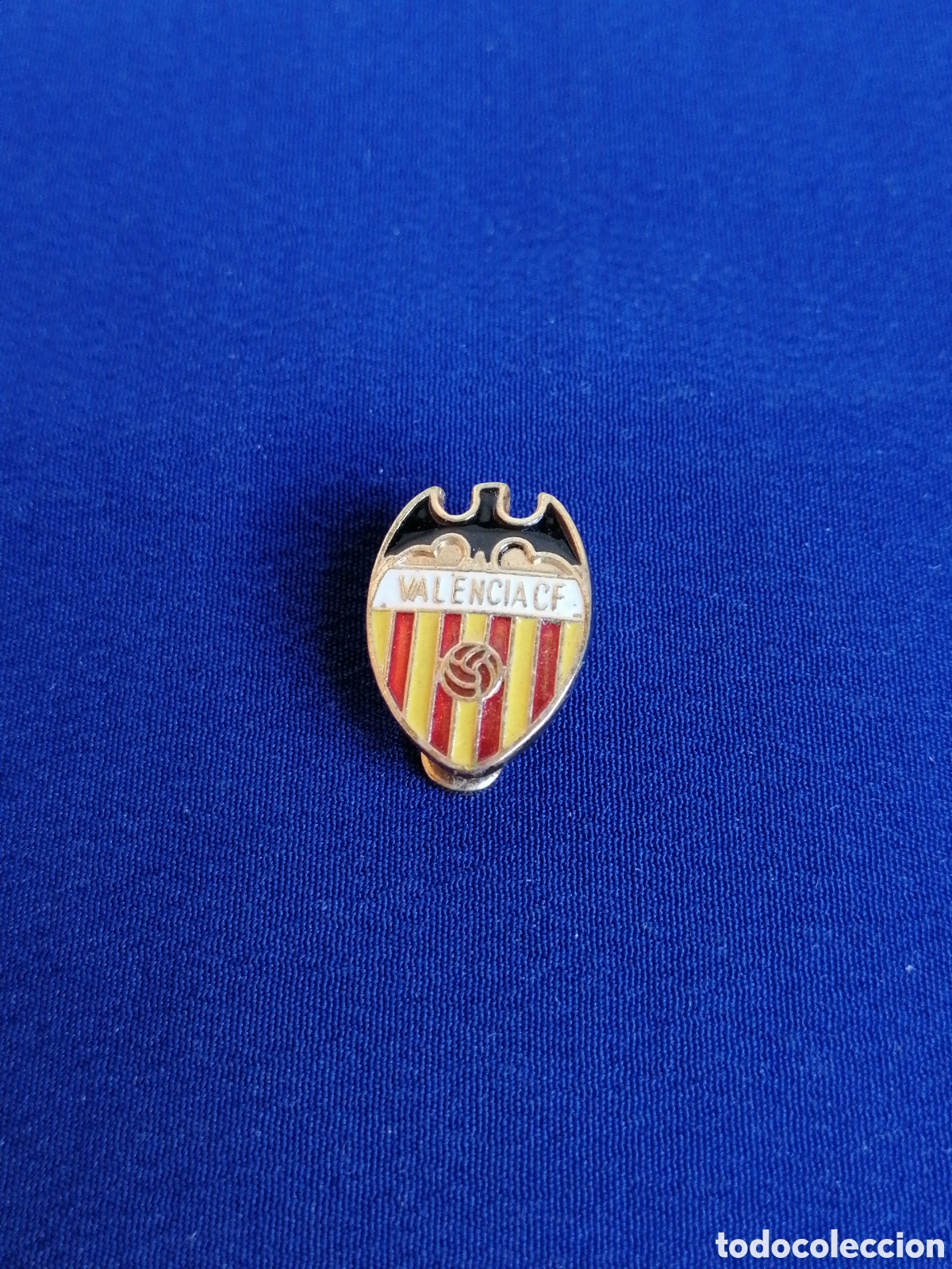 Sammelleidenschaft Sport: VALENCIA CF INSIGNIA DE OJAL