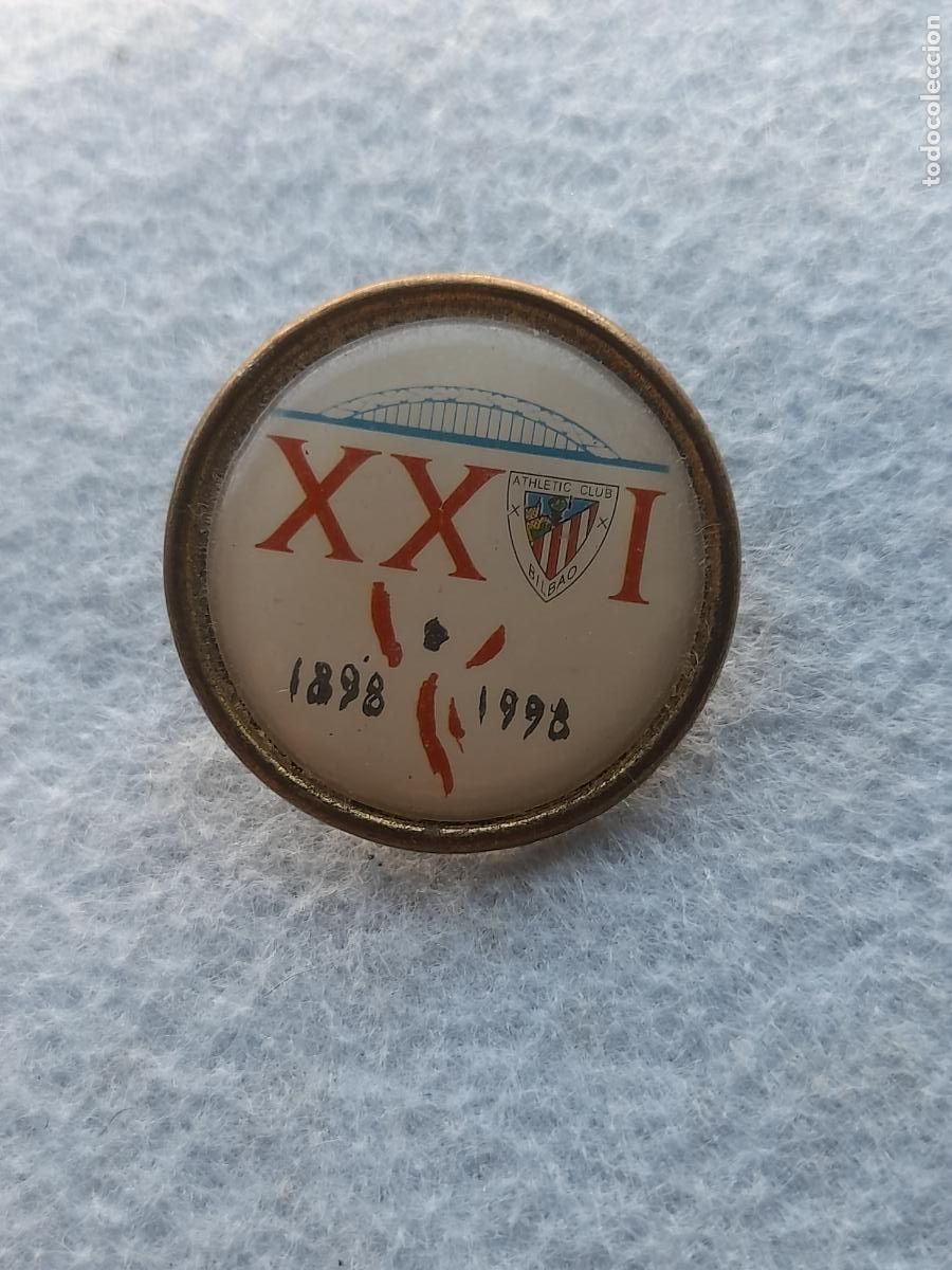 Collectionnisme sportif: Pin Centenario Atletic Club de Bilbao 1895 - 1995.