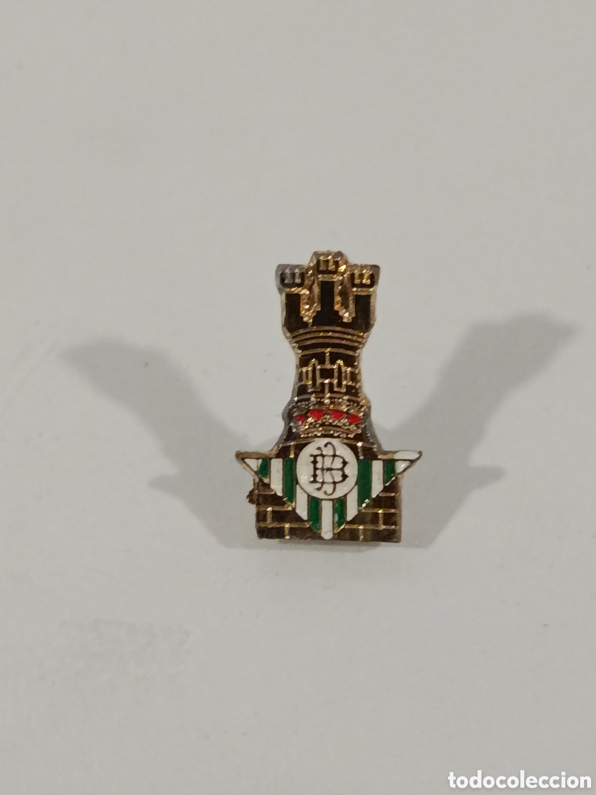 Coleccionismo deportivo: Pins del Real Betis BALOMPI&Eacute;