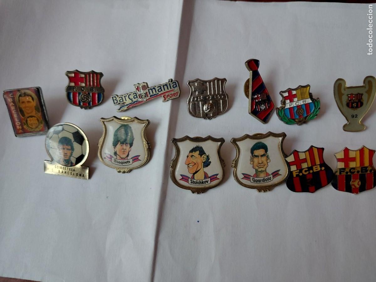 Coleccionismo deportivo: Pins de Bar&ccedil;a. Lote diverso. - Foto 2