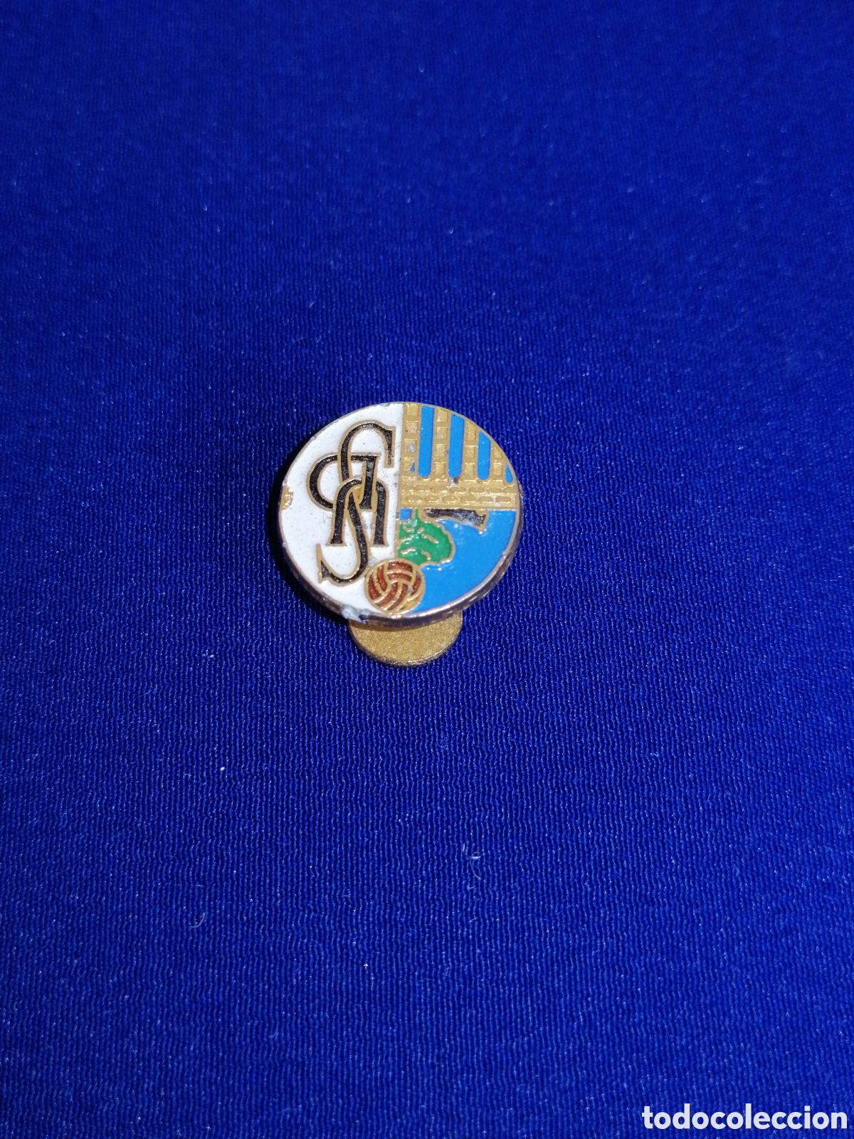 Coleccionismo deportivo: UNI&Oacute;N DEPORTIVA SALAMANCA INSIGNIA DE OJAL ANTIGUA