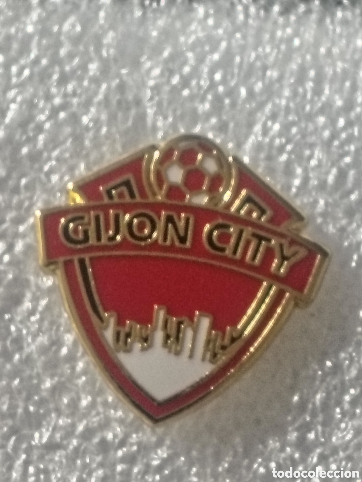 Coleccionismo deportivo: PIN F&Uacute;TBOL GIJ&Oacute;N CIT, ASTURIAS, ESMALTE