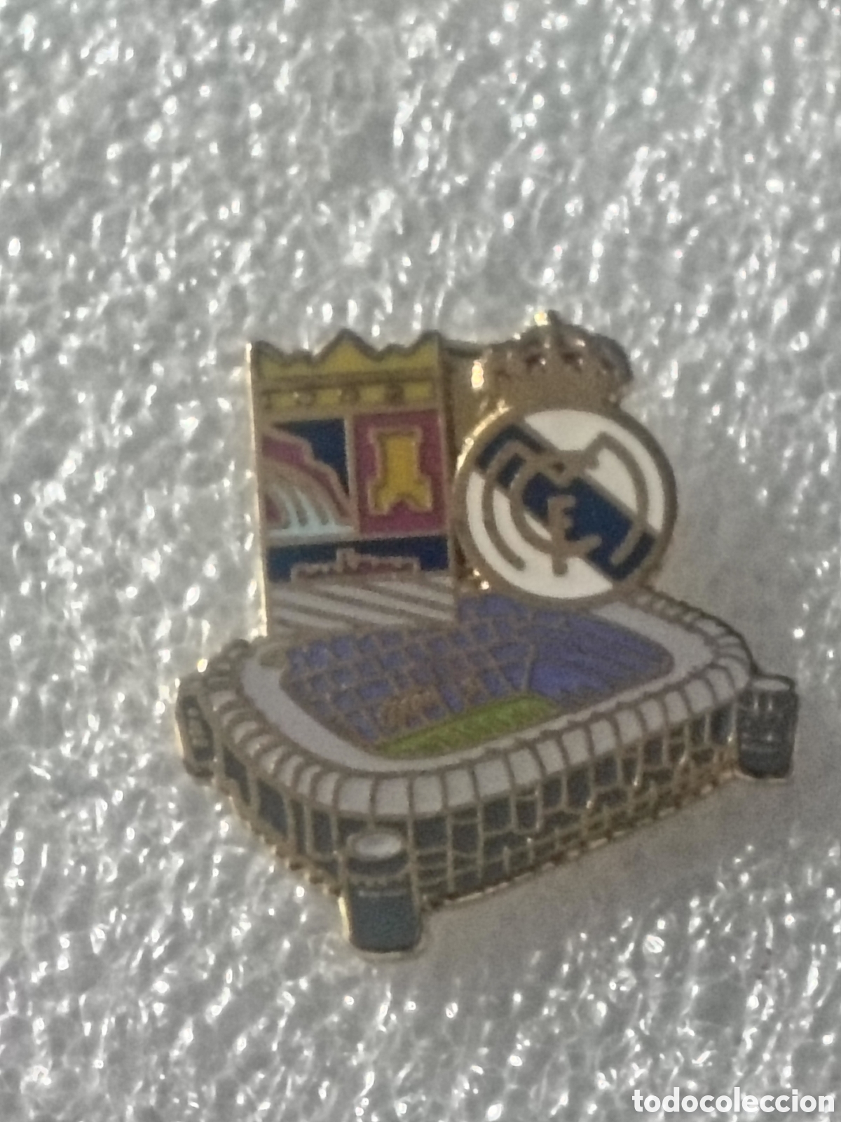 Coleccionismo deportivo: PIN F&Uacute;TBOL, PE&Ntilde;A MADRIDISTA CASTILLA LA MANCHA ESMALTE