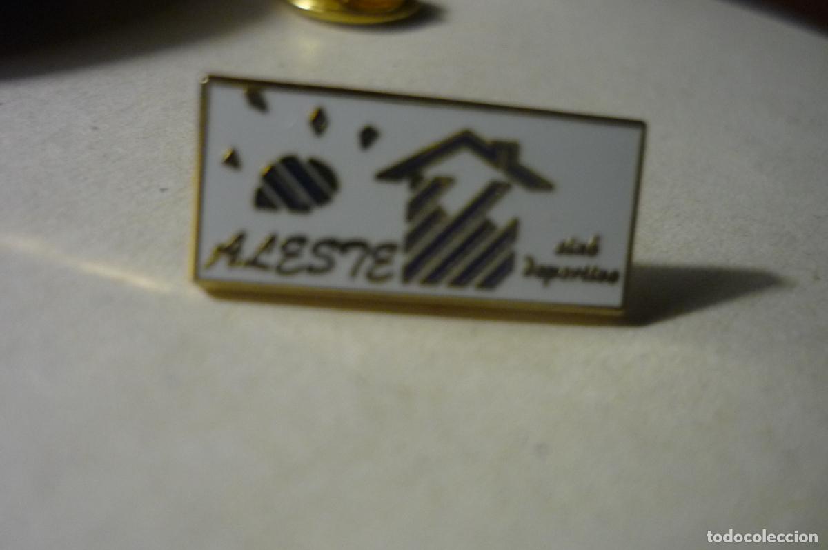 Coleccionismo deportivo: pin futbol aleste cd