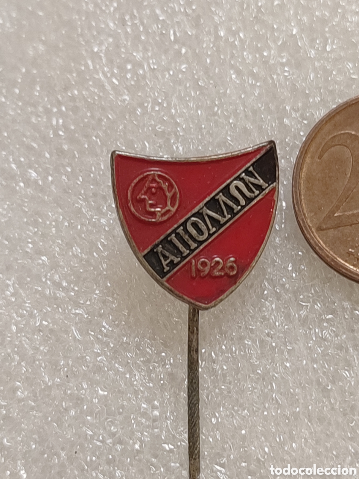 Coleccionismo deportivo: Pins de alfiler vintage de f&uacute;tbol pertenece al club de f&uacute;tbol griego Apollon Kalamarias F.C.