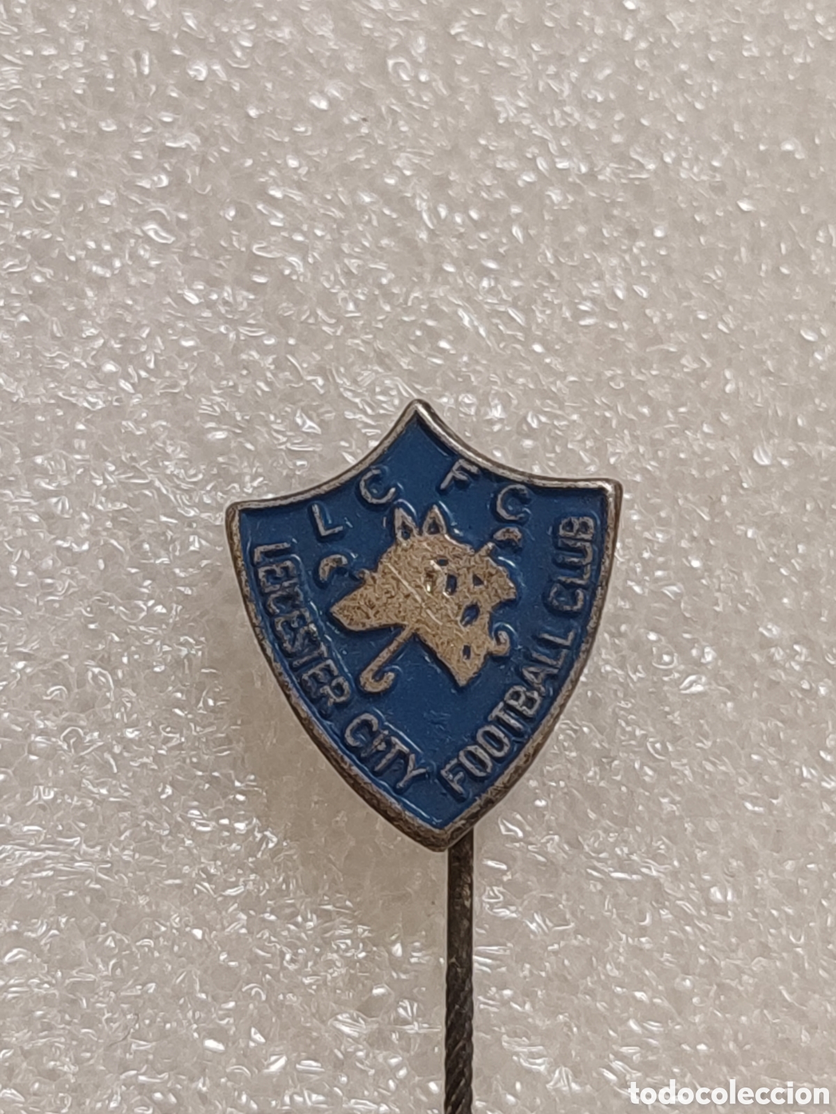 Coleccionismo deportivo: Pins de f&uacute;tbol vintage del club de f&uacute;tbol ingl&eacute;s Leicester City Football Club.