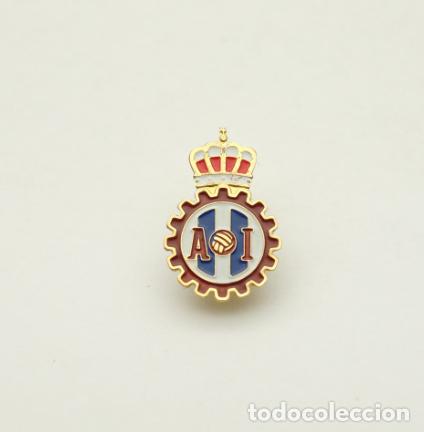 Coleccionismo deportivo: Badge Pin football clubs in Spain - Real Avil&eacute;s Industrial CF.