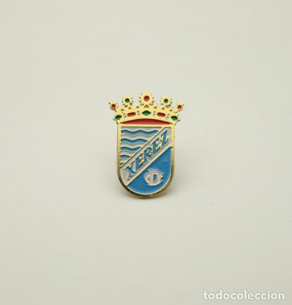 Coleccionismo deportivo: Badge Pin football clubs in Spain - Xerez CD
