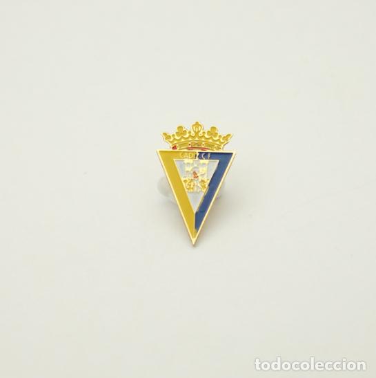 Coleccionismo deportivo: Badge Pin football clubs in Spain - C&aacute;diz CF