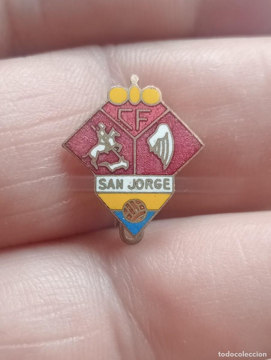 Coleccionismo deportivo: INSIGNIA ESMALTA CF SAN JORGE CLUB FUTBOL PINS ALFILER