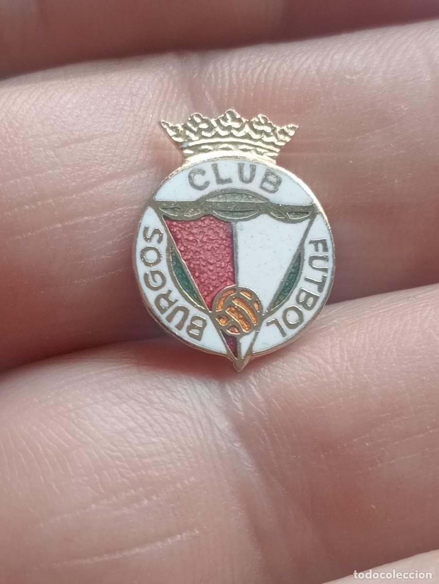 Coleccionismo deportivo: INSIGNIA ESMALTA CLUB BURGOS FUTBOL PINS ALFILER
