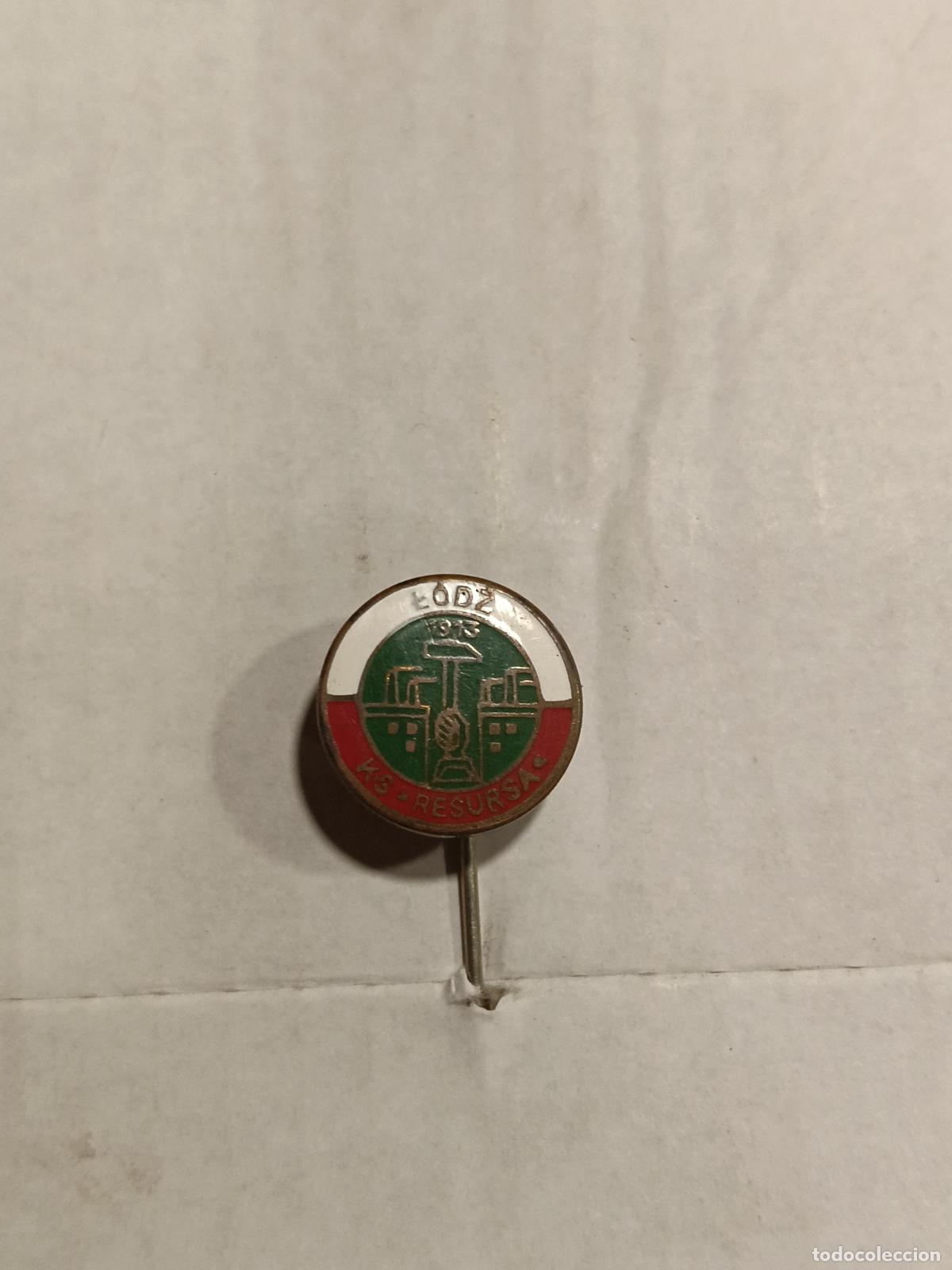 Coleccionismo deportivo: Pin antiguo escudo futbol club rks resursa lodz insignia aguja esmaltada equipo Polonia desaparecido