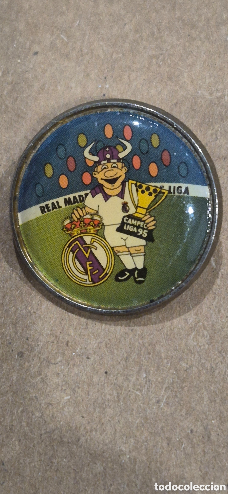Collezionismo sportivo: Pin Real Madrid Club de F&uacute;tbol a&ntilde;os 80-90