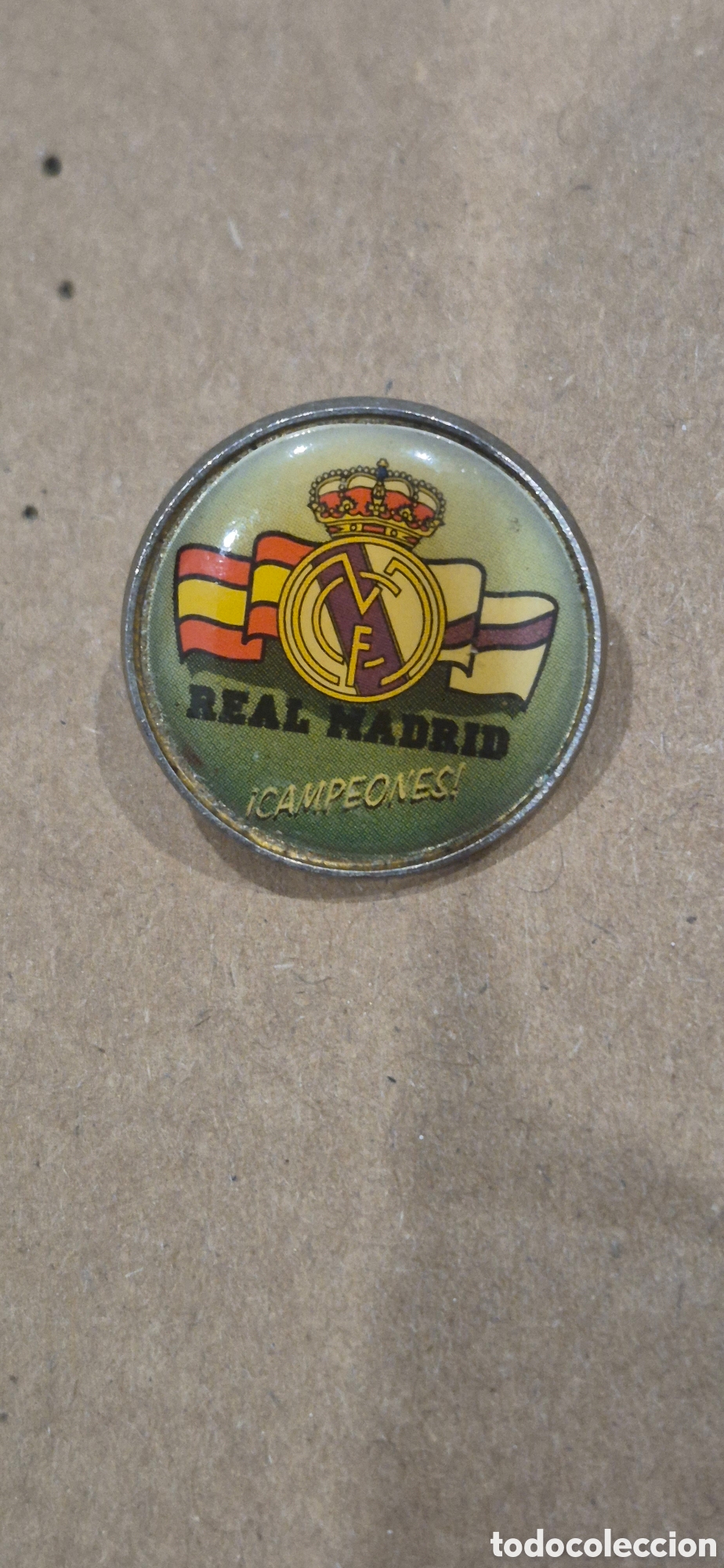 Collezionismo sportivo: Pin Real Madrid Club de F&uacute;tbol a&ntilde;os 80-90