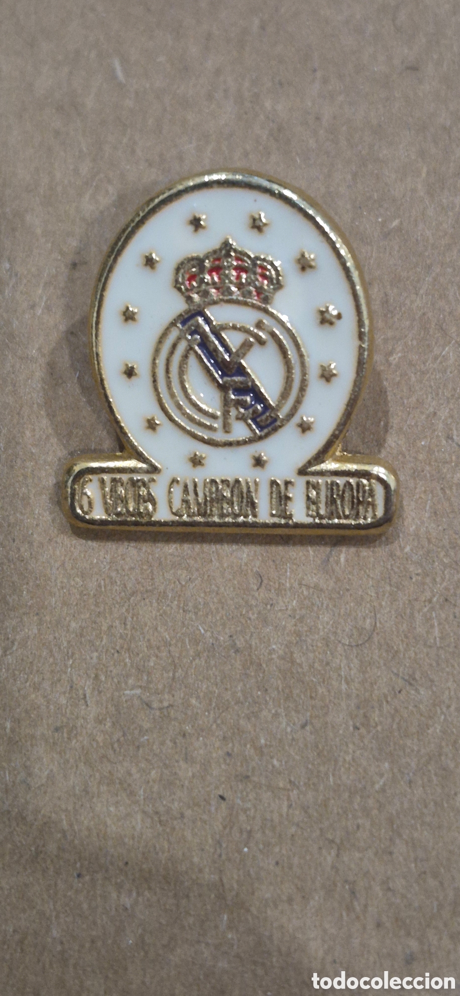 Collezionismo sportivo: Pin Real Madrid Club de F&uacute;tbol a&ntilde;os 80-90