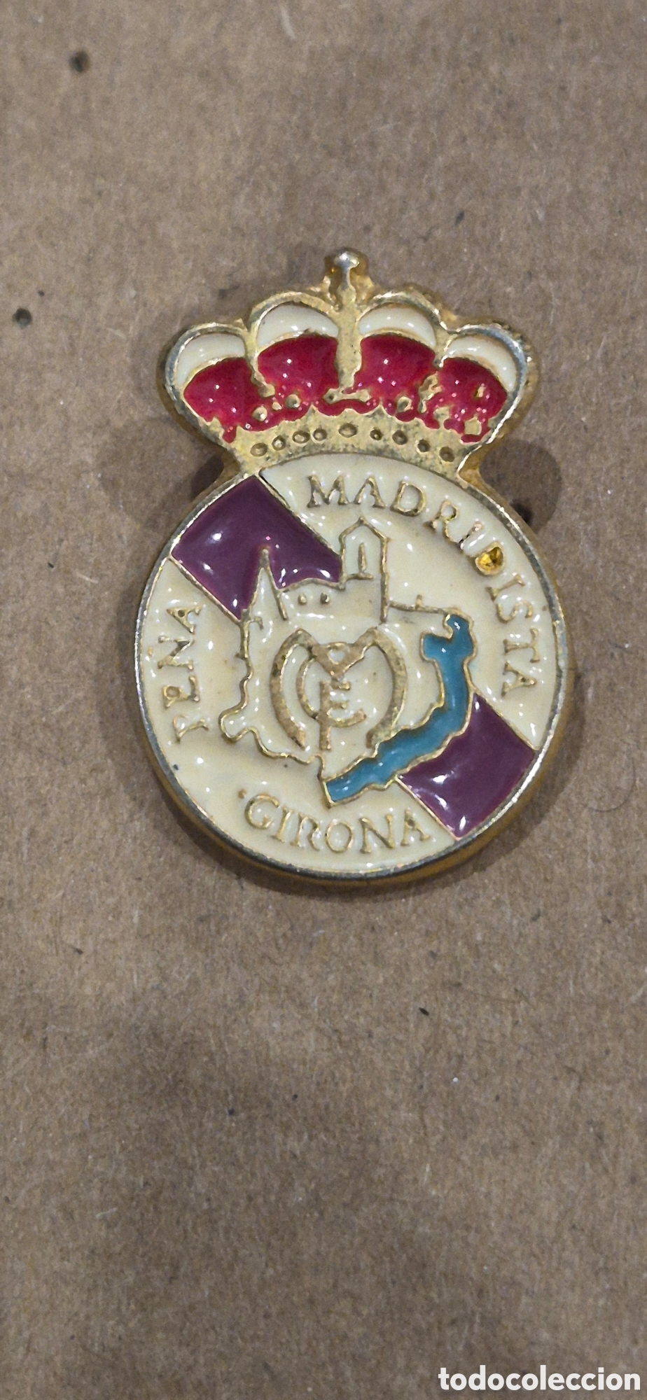 Collezionismo sportivo: Pin Real Madrid Club de F&uacute;tbol a&ntilde;os 80-90