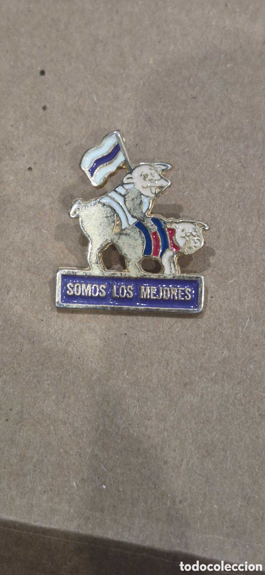 Collezionismo sportivo: Pin Real Madrid Club de F&uacute;tbol a&ntilde;os 80-90