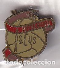 Collectionnisme sportif: ANTIGUA INSIGNIA DE IMPERDIBLE DEL EQUIPO DE FUTBOL RECREATIVO OSCUS (FOOTBALL) CORDOBA